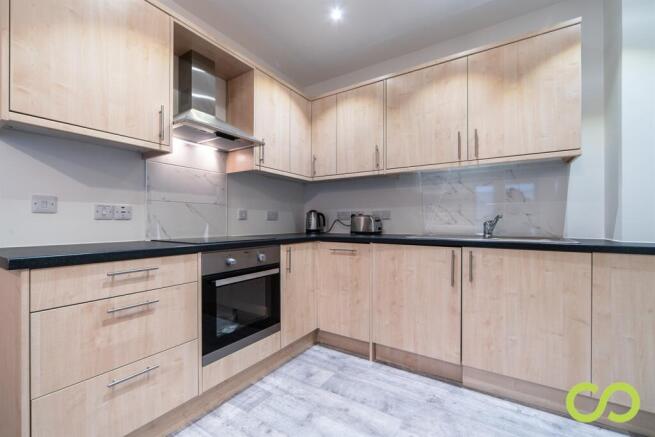 Kitchen (Main)