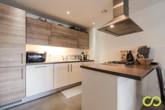 Kitchen (Main)