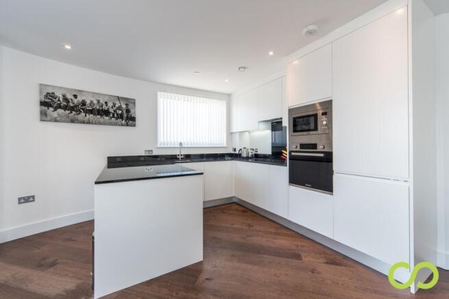 Kitchen (Main)