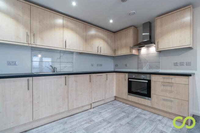 Kitchen (Main)