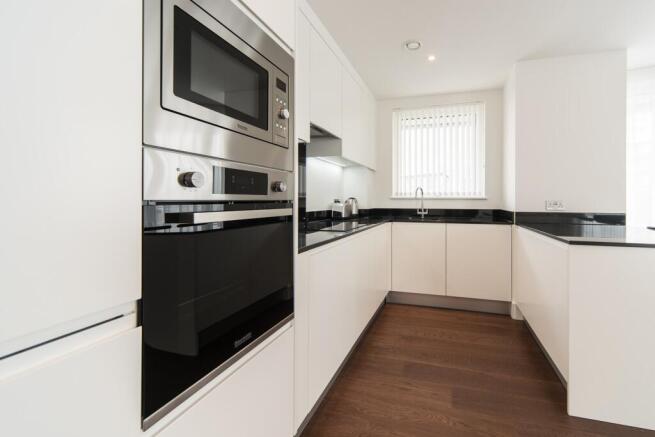 Kitchen (Main)