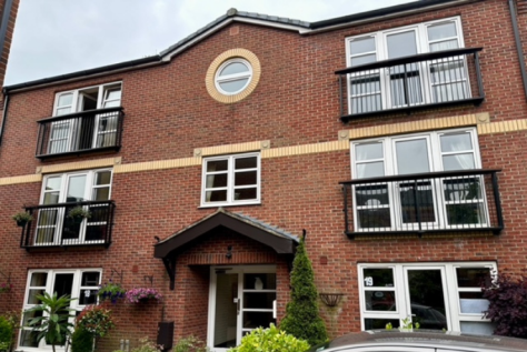 Grimsby - 2 bedroom apartment for sale