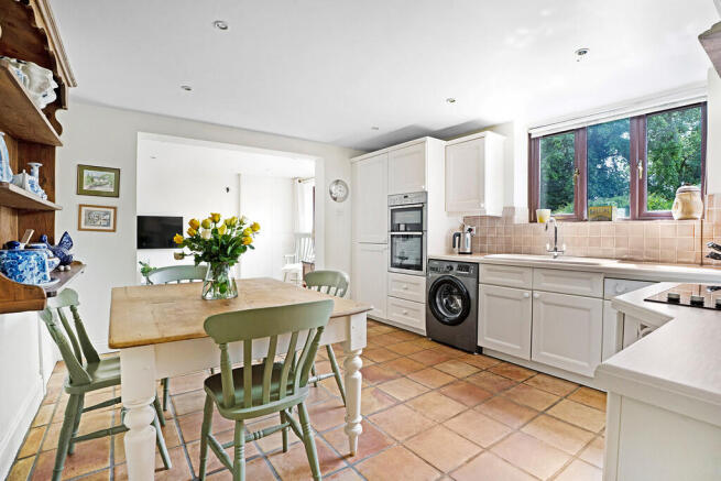 kitchen dining ro...