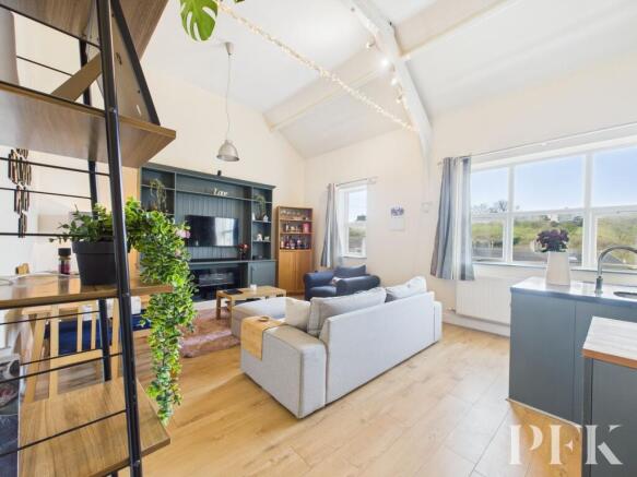 Open Plan Kitchen, Dining & Living Space