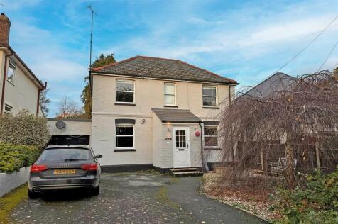 Chard - 3 bedroom detached house for sale