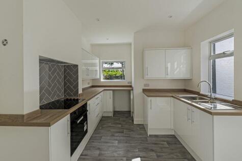 Quarry Hill Road, Tonbridge, TN9 2RT