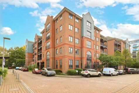 Cannons Wharf, Piazza House, TN9