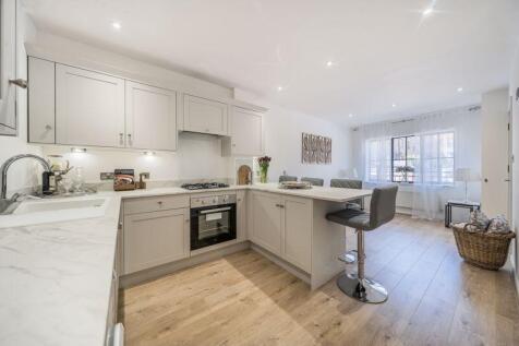 Whitefriars Wharf, Tonbridge, TN9 1QP