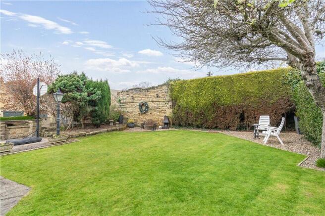 Lawned Garden