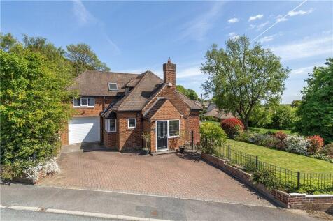 Layton Mount, Rawdon, Leeds, West Yorkshire, LS19