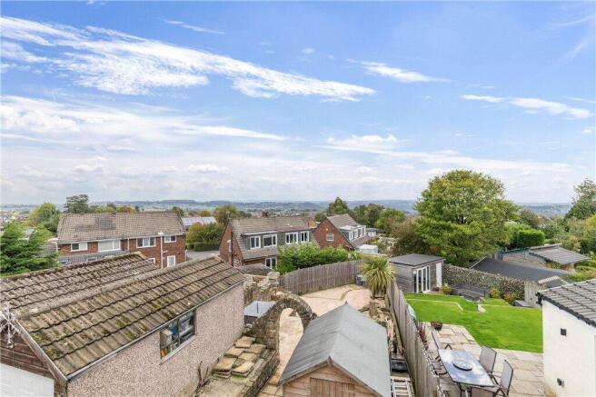 Rear Garden/Views