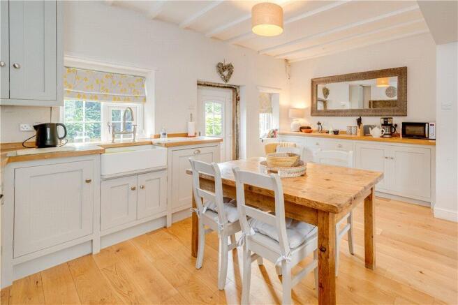 Dining Kitchen Area