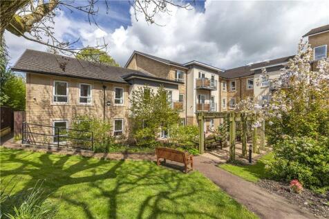 Valley Drive, Ilkley, West Yorkshire, LS29