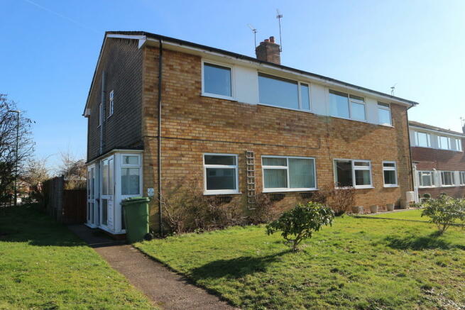 2 bedroom maisonette to rent in mockley wood road, knowle, b93