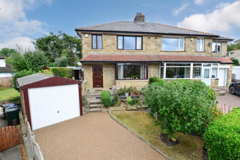 Primrose Drive, Bingley, West Yorkshire, BD16