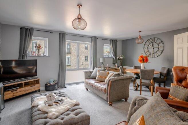 Living/Dining Room