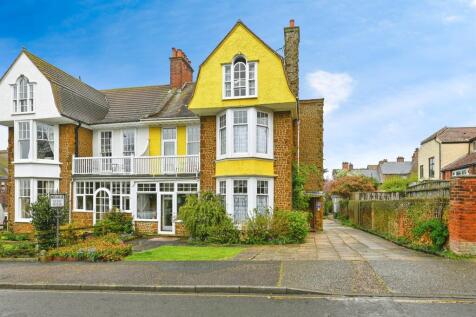 Boston Square, Hunstanton