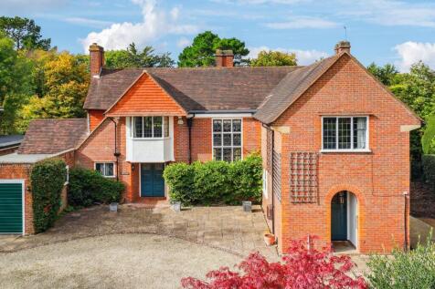 Woodside Avenue, Beaconsfield, HP9