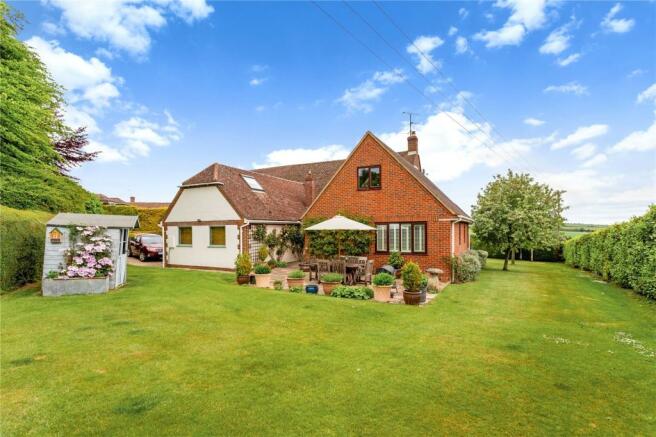 5 bedroom detached house for sale in Greenways, Lambourn, Hungerford ...