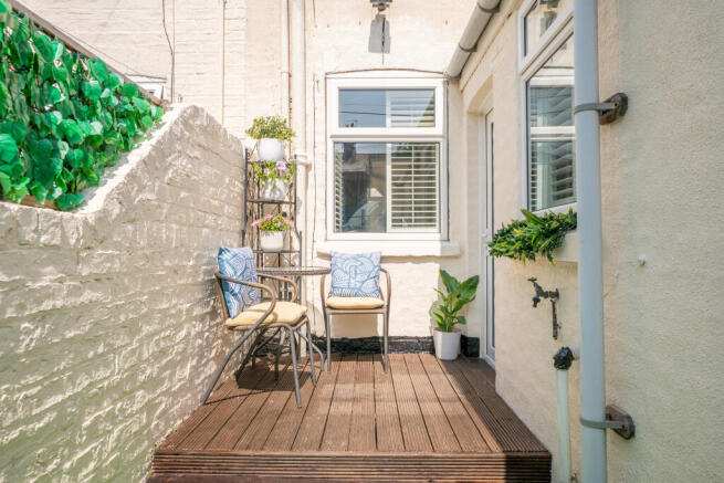 85gladstonestreet21