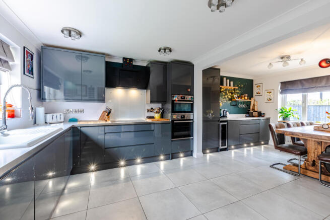 kitchen1
