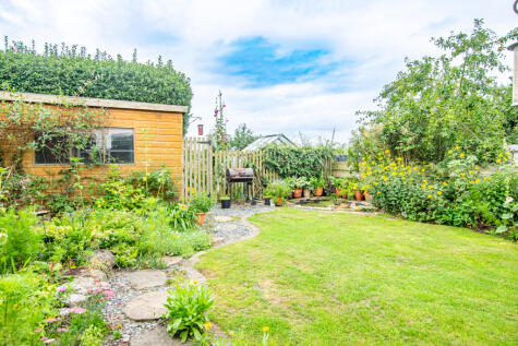 Hall Farm Close, Riccall, York, YO19