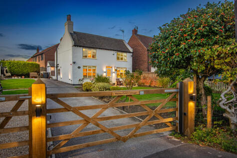 Brayton Lane, Brayton, North Yorkshire YO8