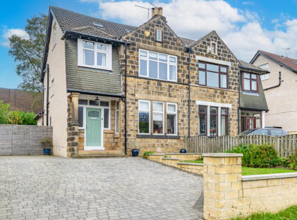 Bentcliffe Drive, Leeds, LS17