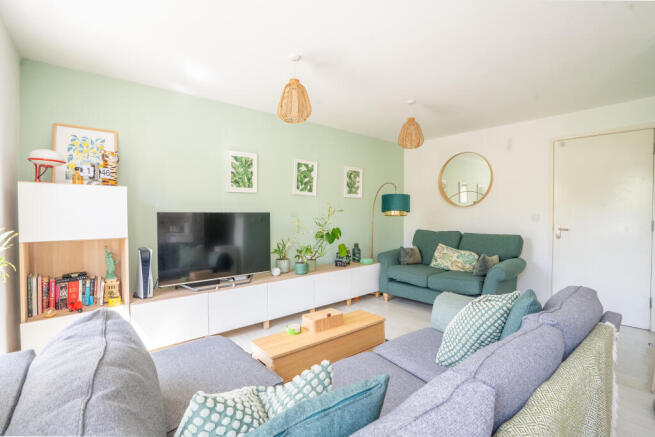 43raynvilleway11
