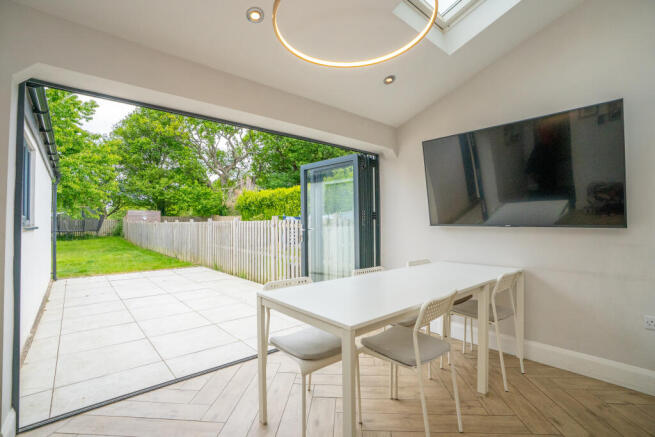 14burleyroad17