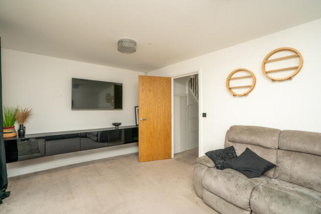15bardenlane9