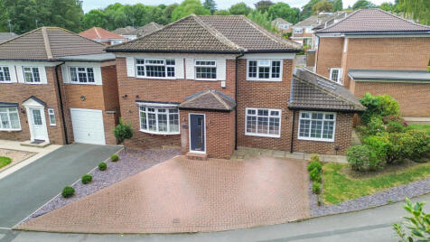 Oakwood Green, Roundhay, Leeds, LS8