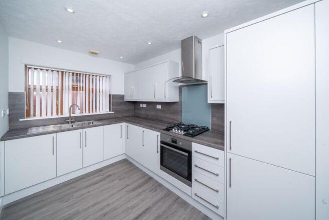 REFITTED KITCHEN
