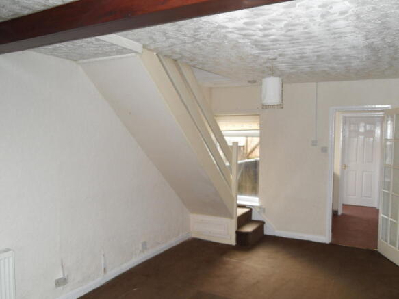 54936_CINTON21_IM...