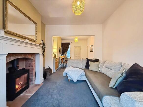 96384a69-WhatsApp...