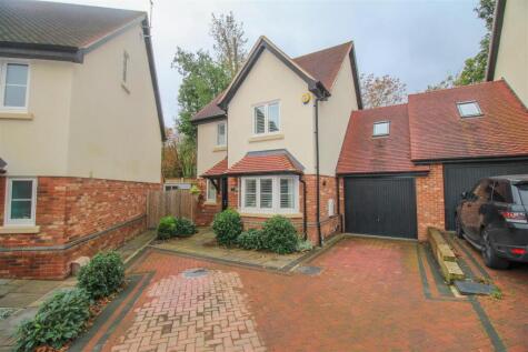 Deerbrook Place, Old Harlow