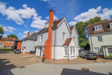 Mulberry Gardens, Mulberry Green, Old Harlow