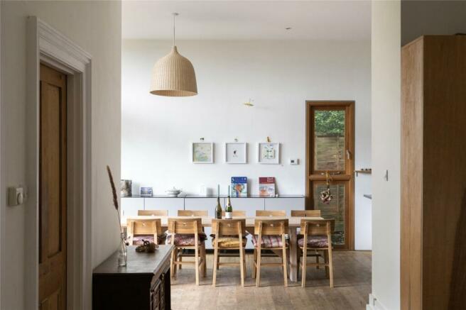 Kitchen/Dining Area