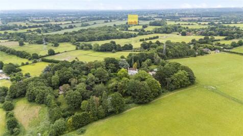 Brighton Road, Henfield, West Sussex, BN5