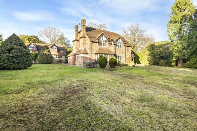 Sundial House