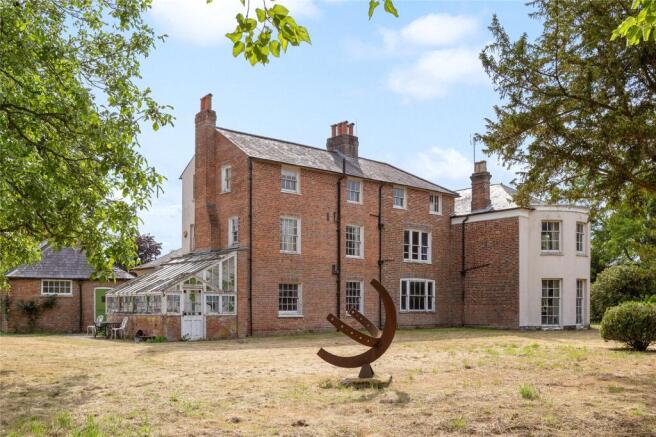 Cowfold Lodge