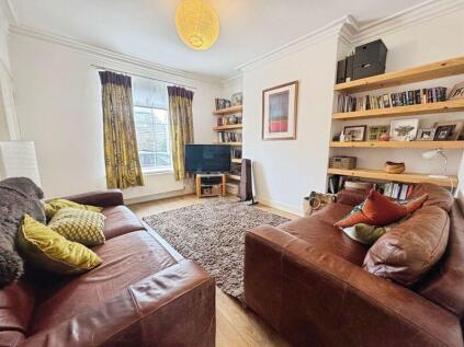 Tweedy Buildings, Ryton