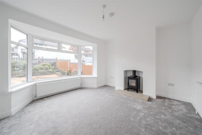 Living Room.jpg