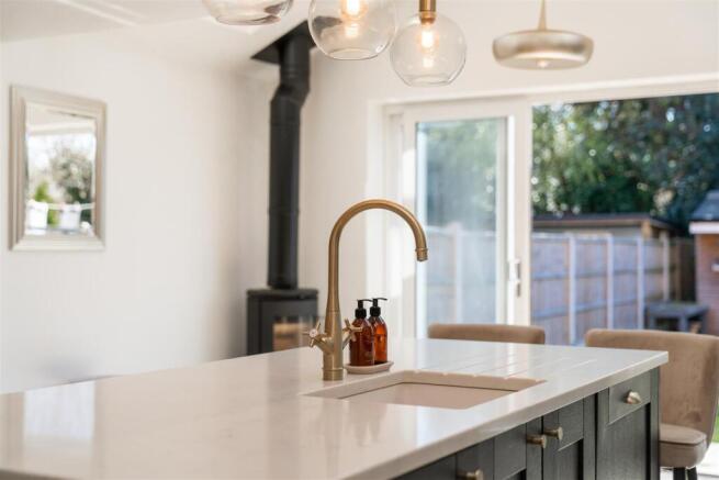 Kitchen-7.jpg