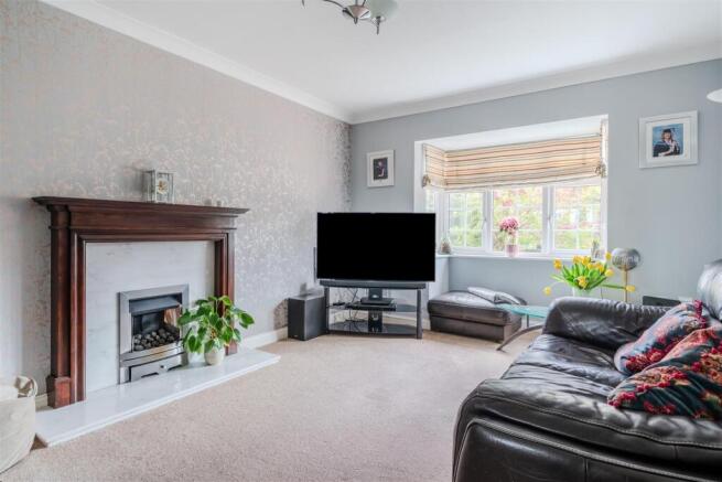 Living Room.jpg