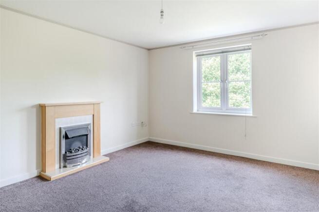 Living Room.jpg