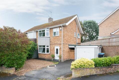 Ling Road, Walton, Chesterfield, S40 3HT