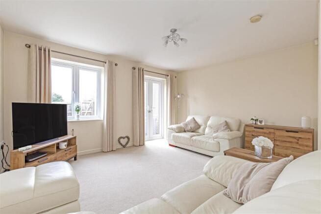 Reception Room-3.jpg