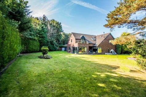 Carnoustie, Usworth, Washington, NE37