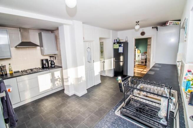 Kitchen 1